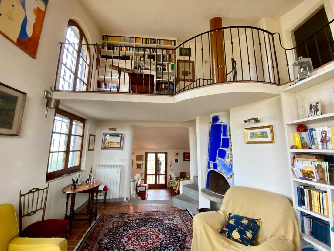 Villa in Siena, Tuscany, Italy 3 - 13885281