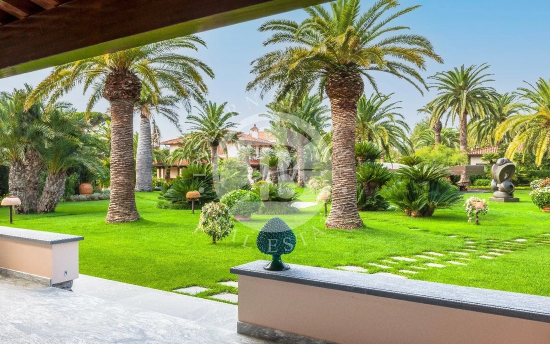 Villa à Forte dei Marmi, Toscane, Italie 1 - 13886539