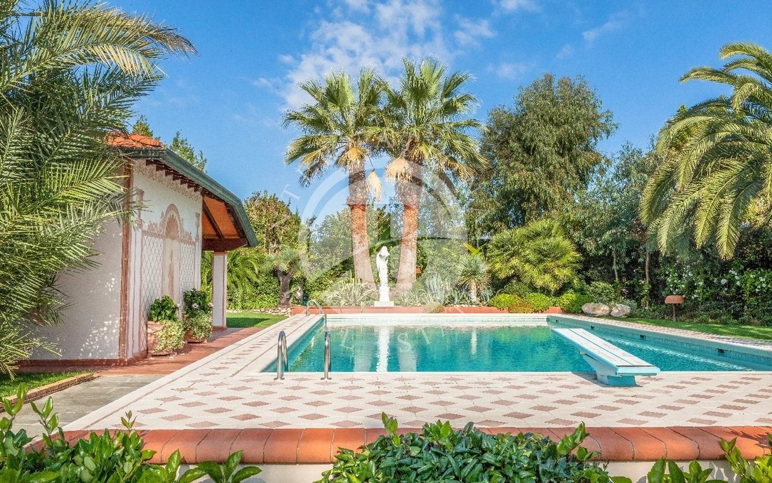 Villa à Forte dei Marmi, Toscane, Italie 2 - 13886539