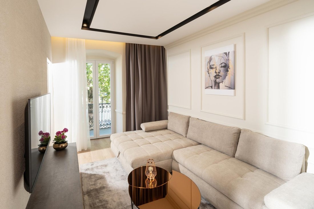 Apartment in Mjesni odbor Luka, Grad Rijeka, Primorje-Gorski Kotar County 4 - 13885380