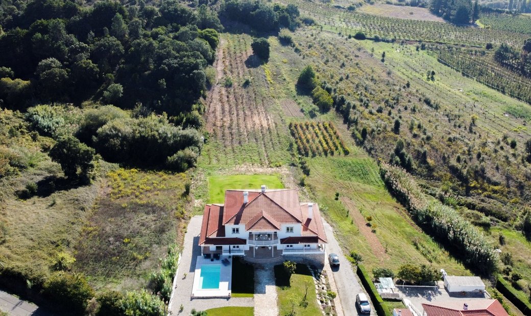 Property With 9 Bedroom Villa And In Bombarral, Leiria District
