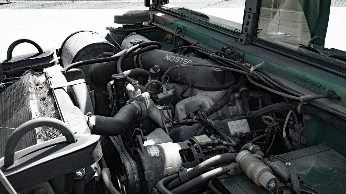 Suv in Saint Louis, MO, United States 5 - 13418044