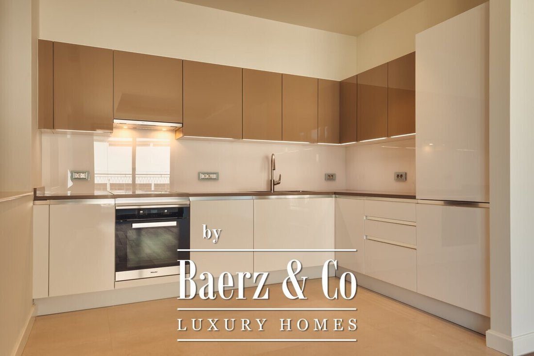 Apartment in Herceg Novi, Herceg Novi Municipality, Montenegro 4 - 13507655