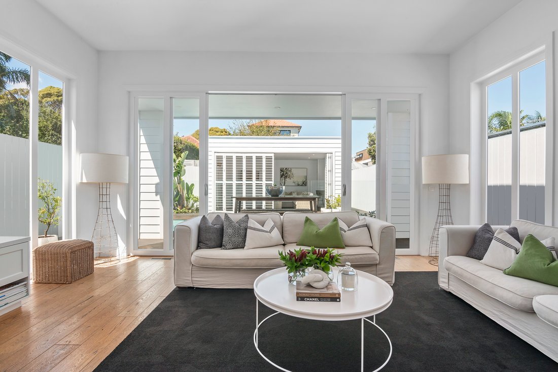 Flawless Federation By The Beach In Hampton, Victoria, Australia For