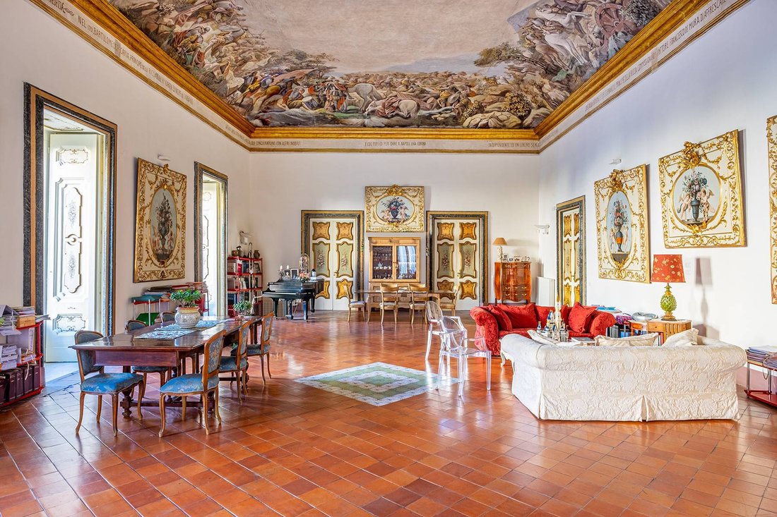 Apartment in Naples, Campania, Italy 1 - 13887195