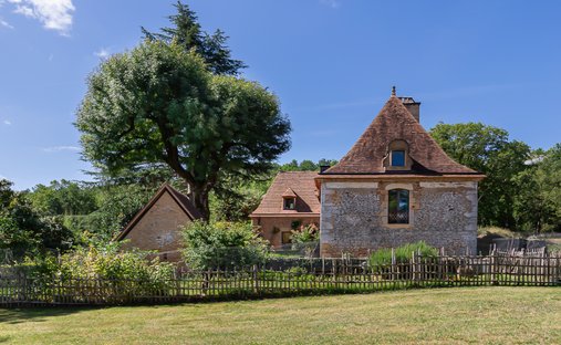 House in Tremolat, Nouvelle-Aquitaine, France 1