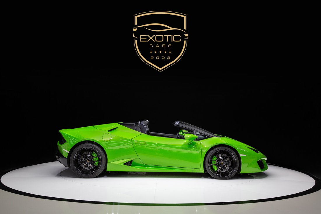 Cabriolet in Dubai, Dubai, United Arab Emirates 3 - 13887318