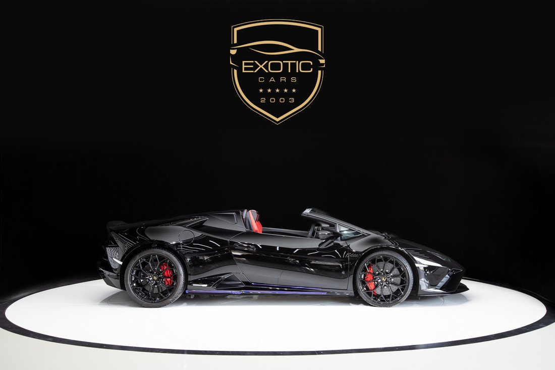 Cabriolet in Dubai, Dubai, United Arab Emirates 3 - 13887345