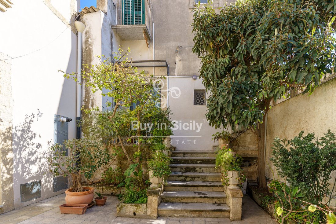 House in Center, Noto, Sicily 4 - 13887380