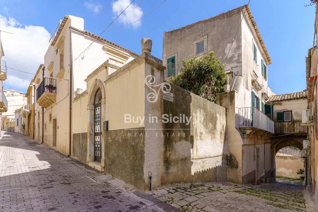 House in Center, Noto, Sicily 3 - 13887380