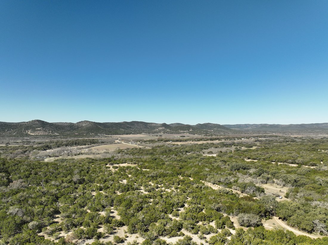 543+/ Acres Pailing Creek Ranch, Uvalde County In Concan, Texas, United