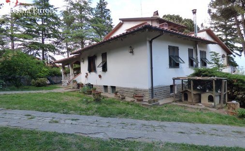 Villa in Rignano sull'Arno, Tuscany, Italy 1