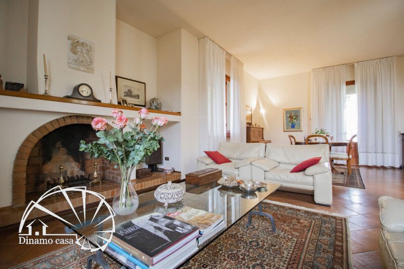 Prato Single House In Quarrata, Tuscany, Italy For Sale (13892117)