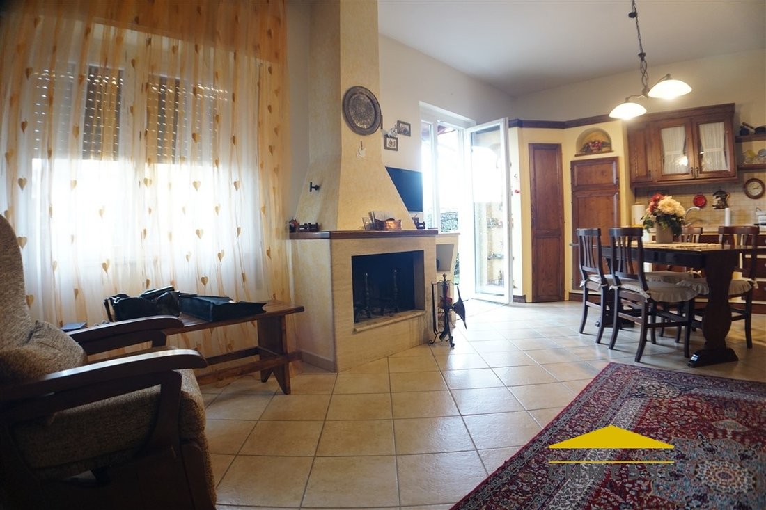 House in Romagnano, Massa, Tuscany 4 - 13890567