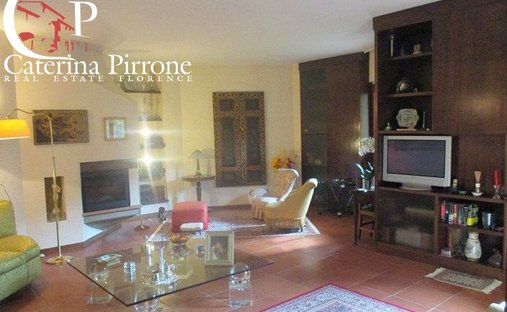 Villa in Center, Bagno A Ripoli, Tuscany 1