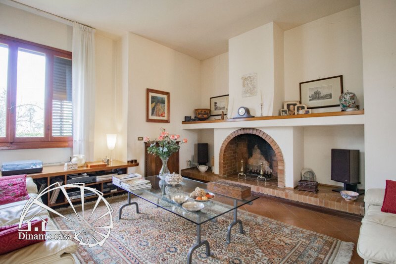 Prato Single House In Quarrata, Tuscany, Italy For Sale (13892117)