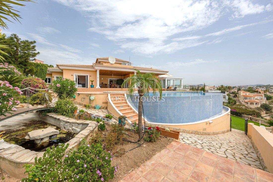 Villa in Calp / Calpe, Valencian Community, Spain 5 - 13890432