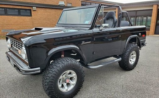 Ford Bronco in Calverton, NY, United States 1