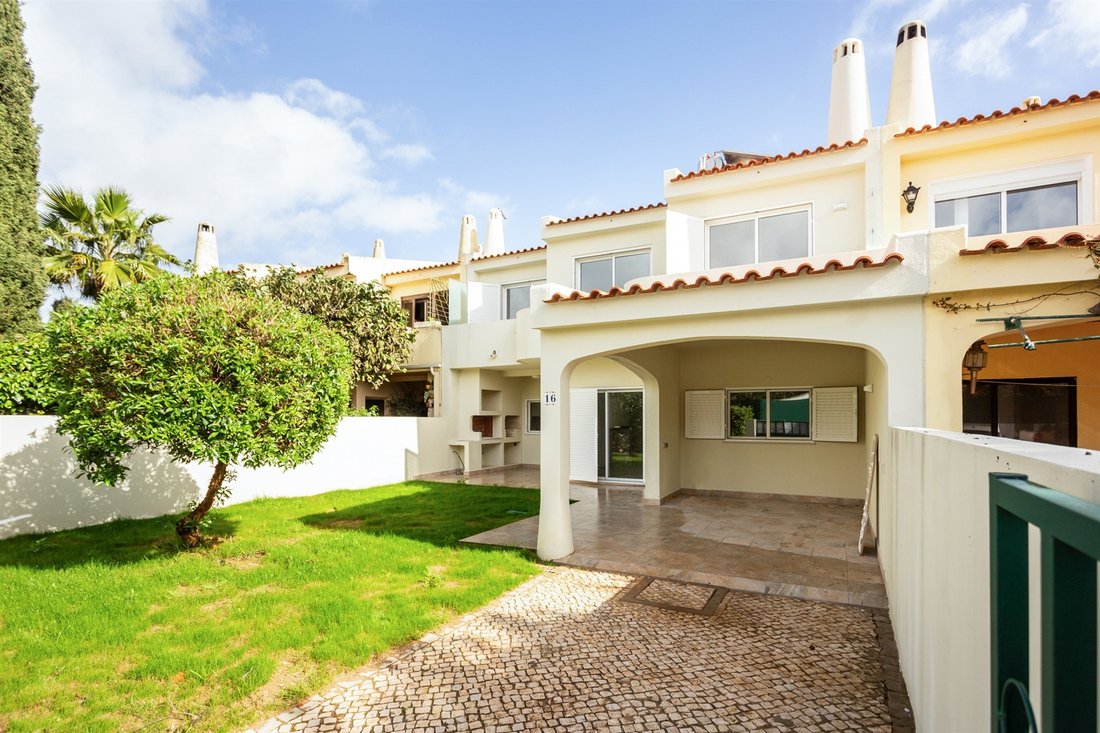 House in Olhos de Agua, Algarve, Portugal 2 - 13892222