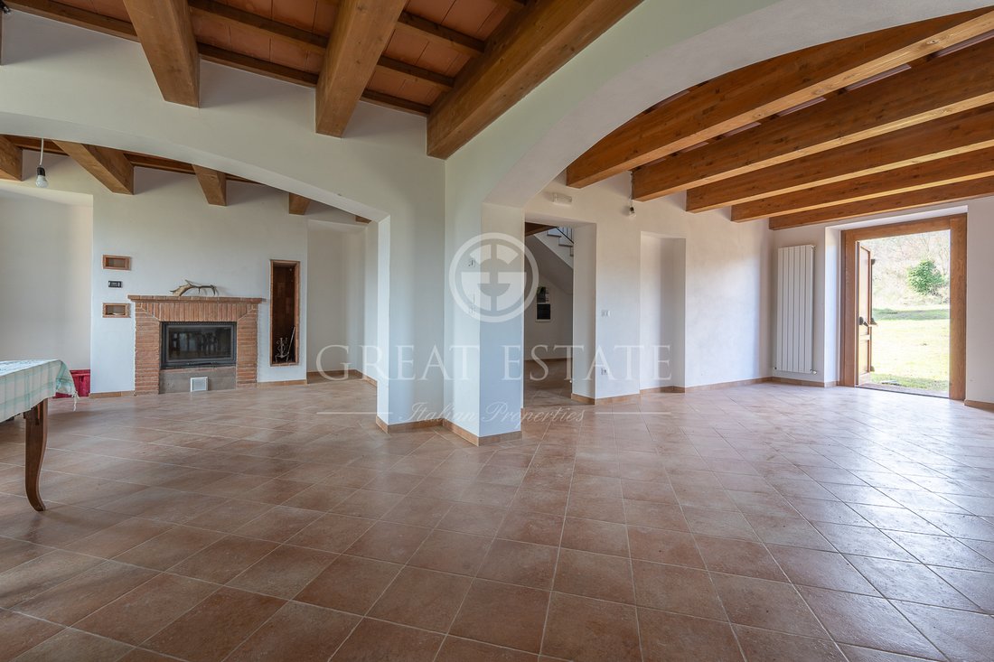 Estate in San Venanzo, Umbria, Italy 2 - 13888528