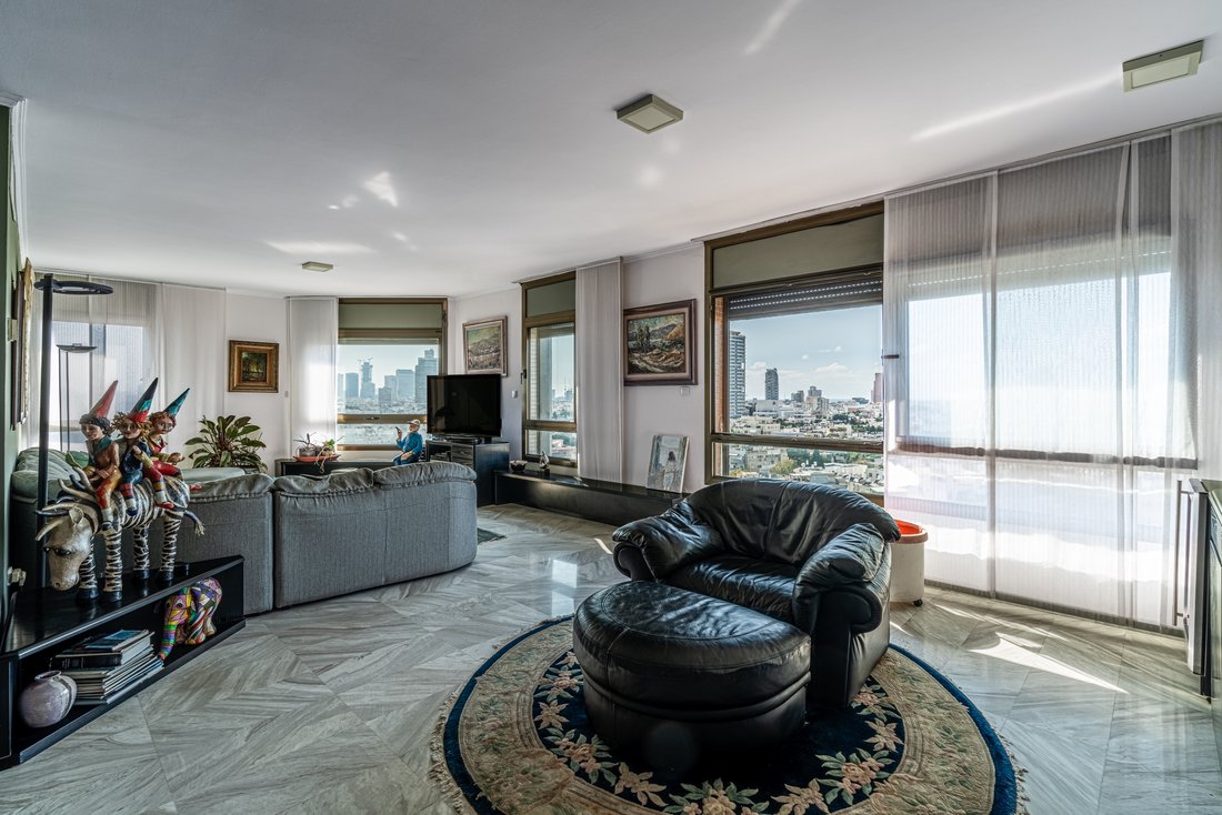 Apartment in Tel Aviv-Yafo, Tel Aviv District, Israel 2 - 13892283