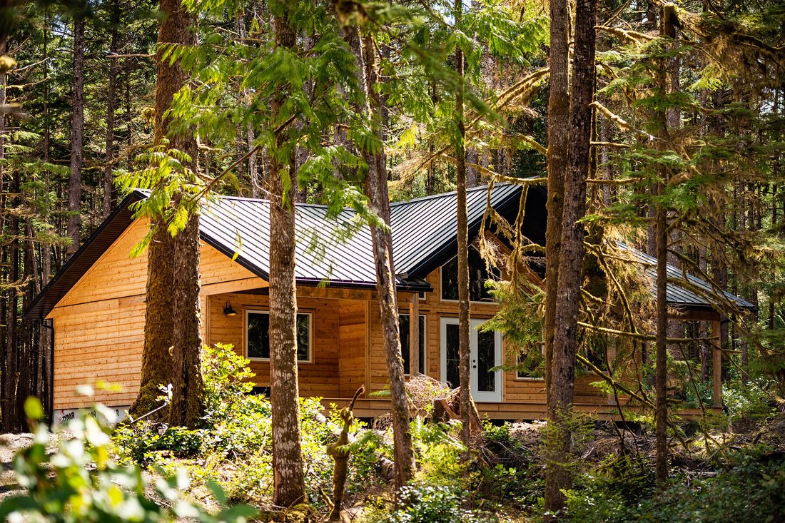 Ocean & River Ac. Haida Gwaii In Tlell, British Columbia, Canada For
