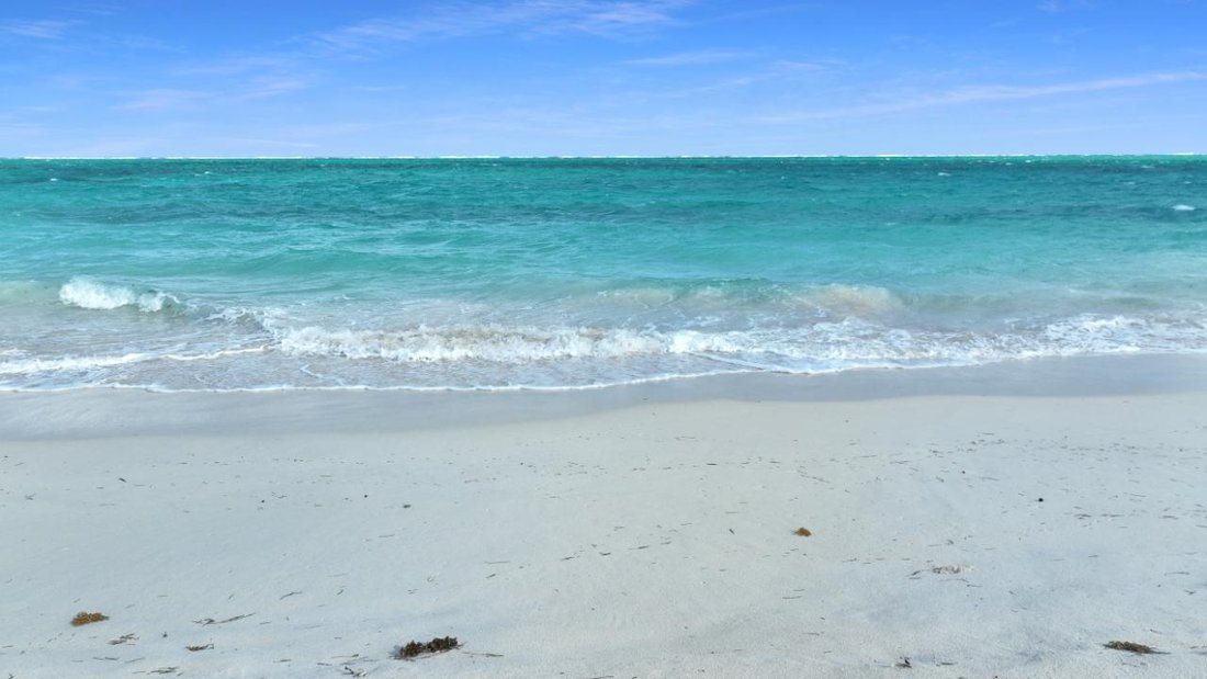 Land in Turks and Caicos Islands 2 - 13895306