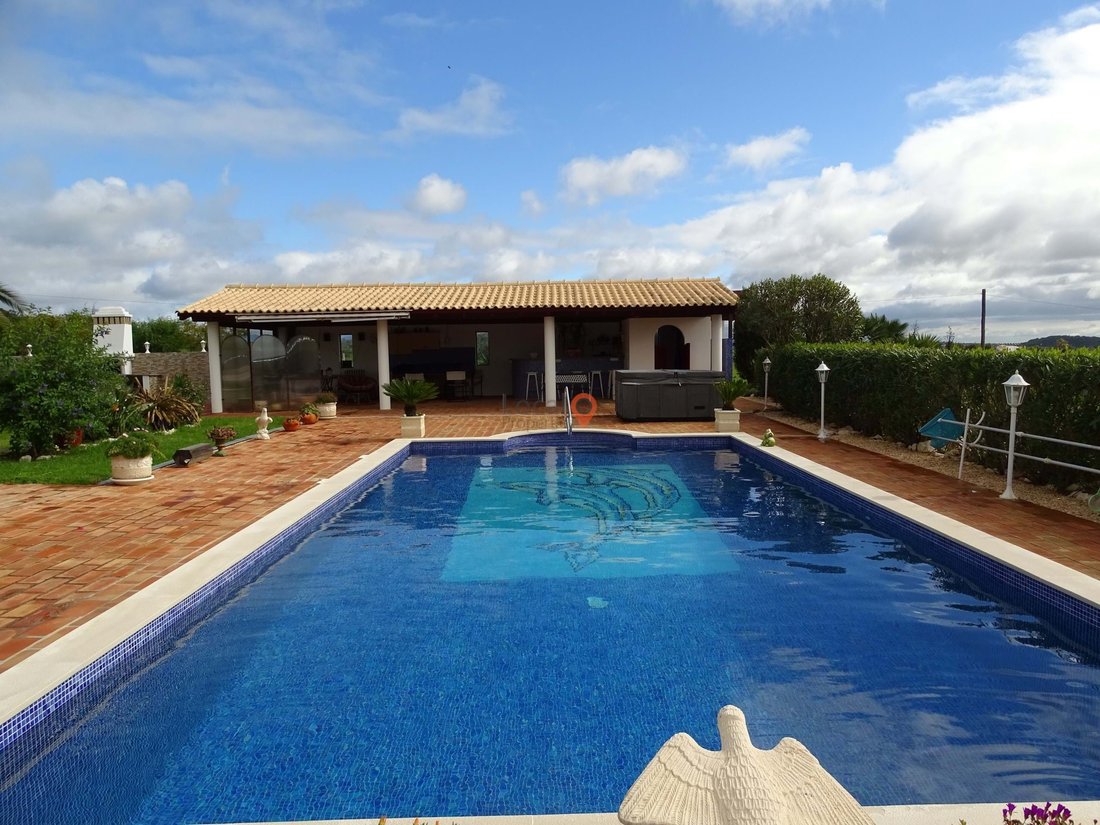 Villa in Bensafrim e Barao de Sao Joao, Algarve, Portugal 1 - 13893183