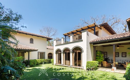 House in Santa Ana, San José Province, Costa Rica 1