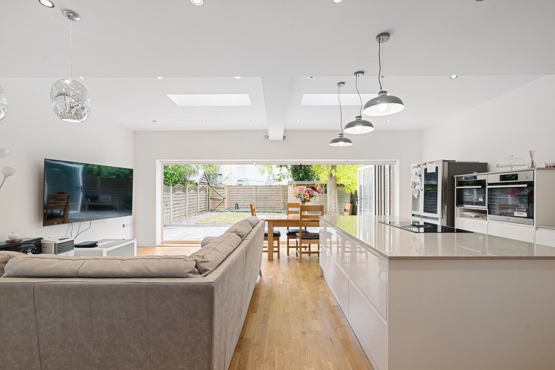 House in Faversham, England 3 - 13898009