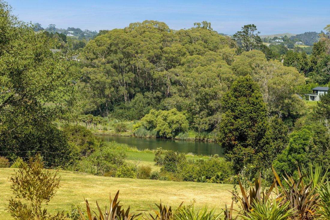 Land in Tauranga, Bay of Plenty, New Zealand 2 - 13897917