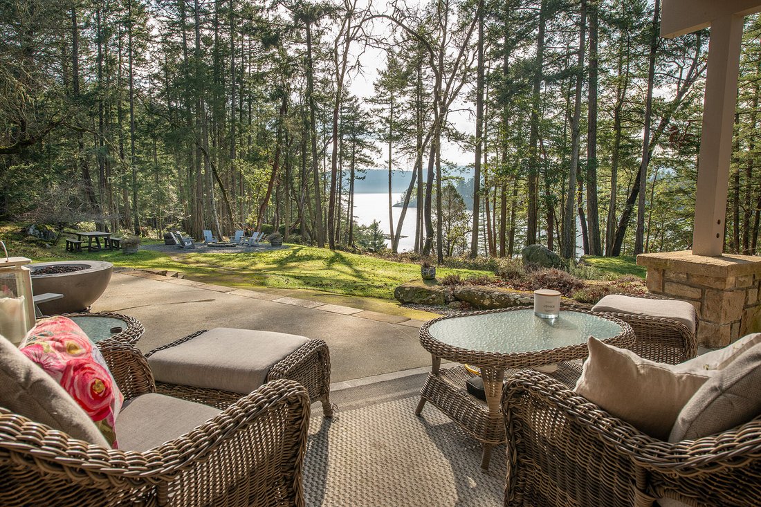 Ocean Outlooks In Maracaibo In Galiano Island, British Columbia, Canada