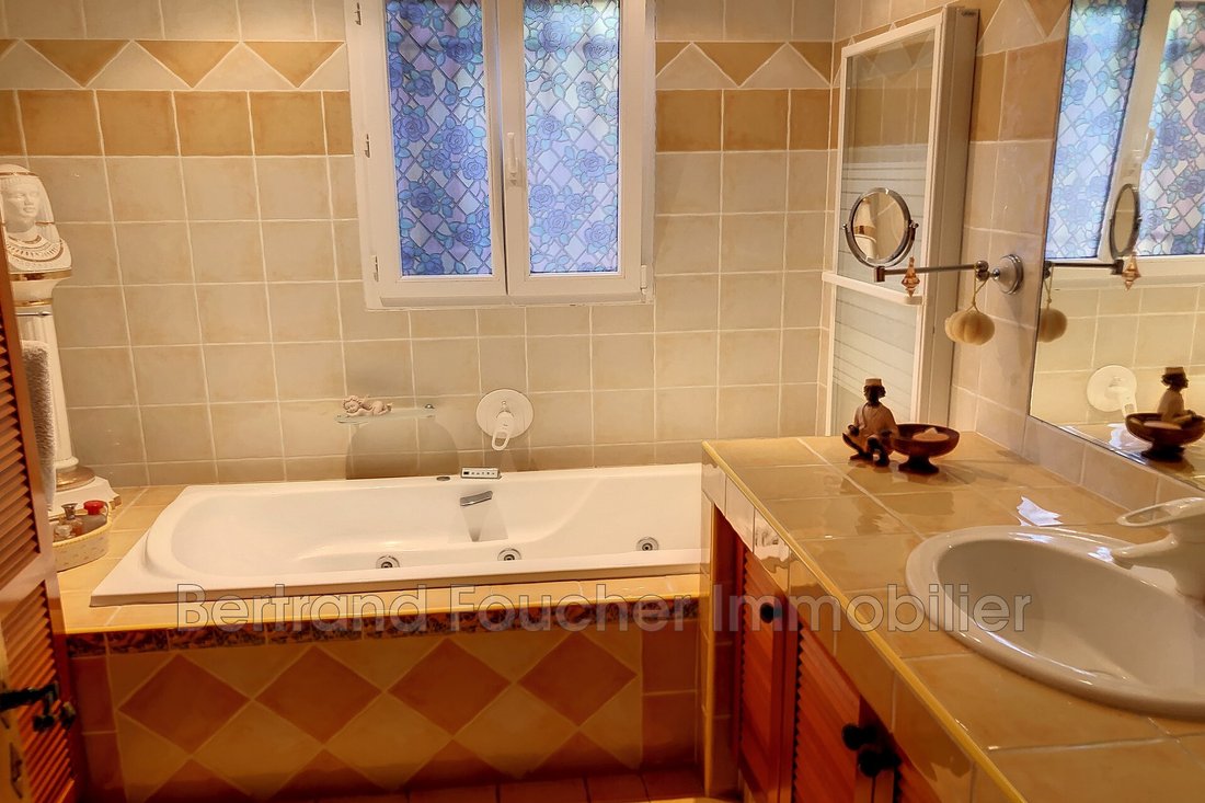 Villa in Sud, Cavalaire-sur-Mer, France 2 - 13893658