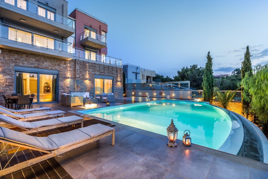 Condo in Palea Fokea, Attica, Greece 5 - 13895759