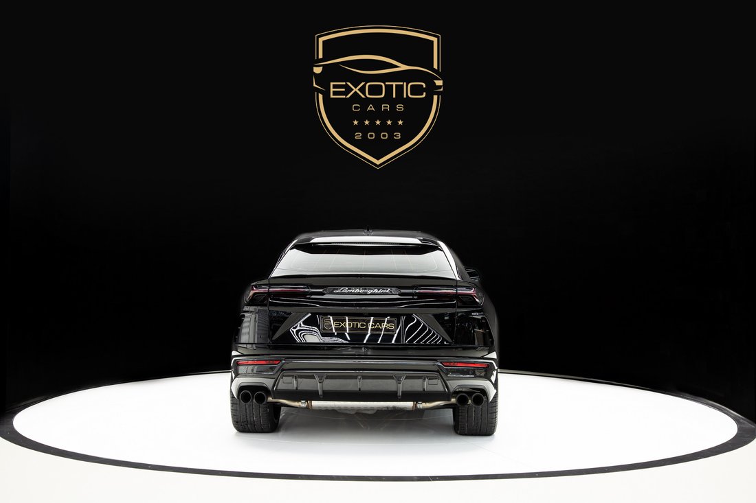 Suv in Dubai, Dubai, United Arab Emirates 5 - 13898180