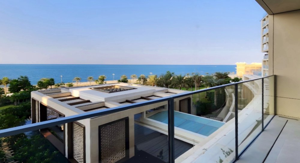 Apartment in Palm Jumeirah, Dubai, United Arab Emirates 1 - 13898307