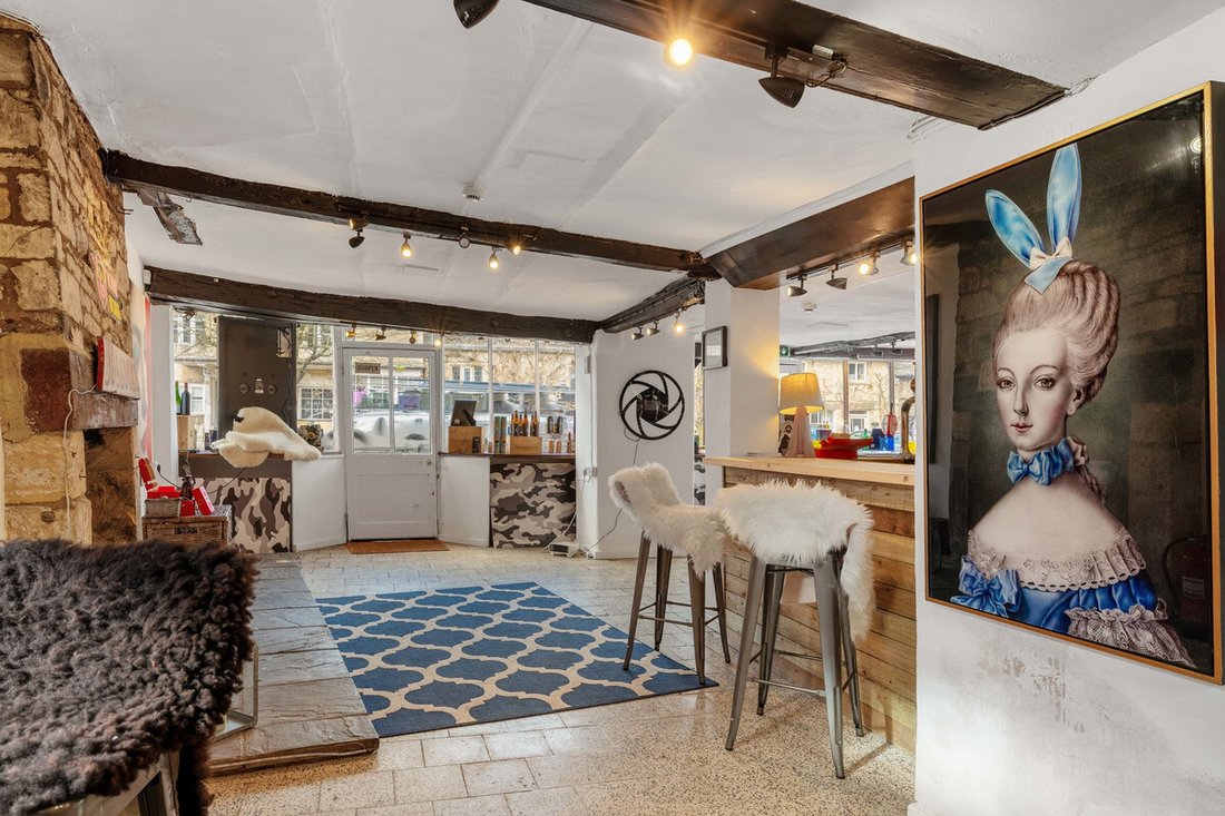 House in Burford, England 2 - 13900244