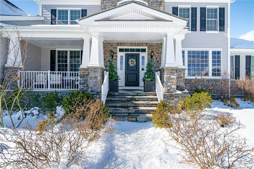 Single Family Detached Mount Pleasant In Thornwood, New York, United