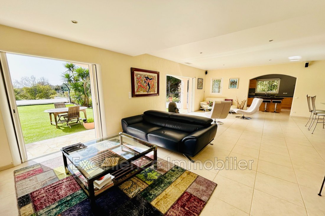 Villa in Nartelle-Noyer-Bellevue-bd des Sardinaux, Sainte-Maxime, France 3 - 13899303