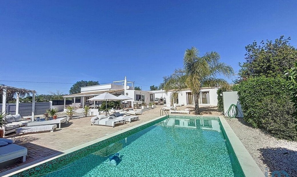 Olhão Town House In Olhão, Algarve, Portugal For Sale (13859595)