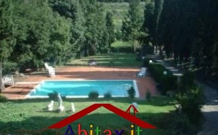 Luxury villas for sale in Arezzo Tuscany Italy JamesEdition