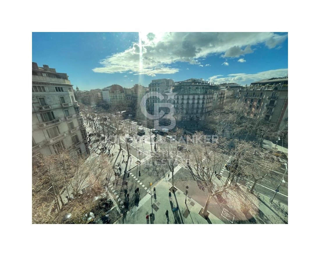 Apartment in Eixample, Barcelona, Spain 4 - 13907304