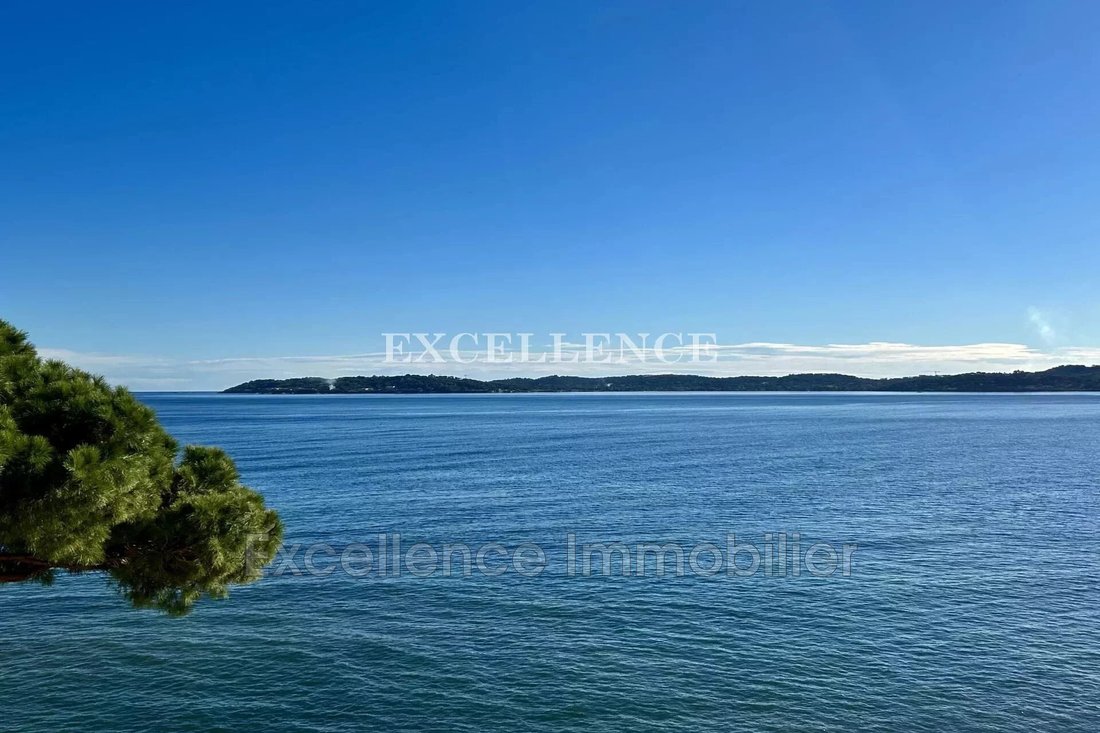 Apartment in Ville-Les Saquedes-Le Bouillonnet, Sainte-Maxime, France 1 - 13899272