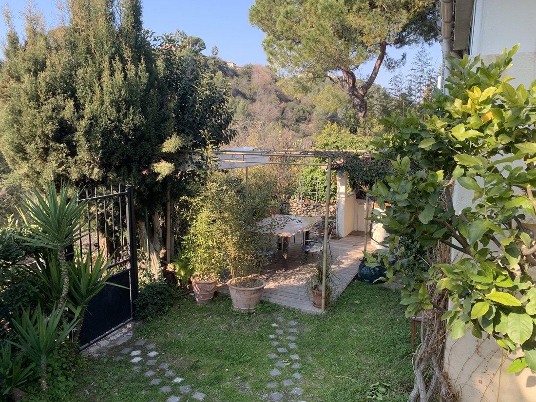 Villa in Centre-Haut de Cagnes, Cagnes-sur-Mer, France 3 - 13907998
