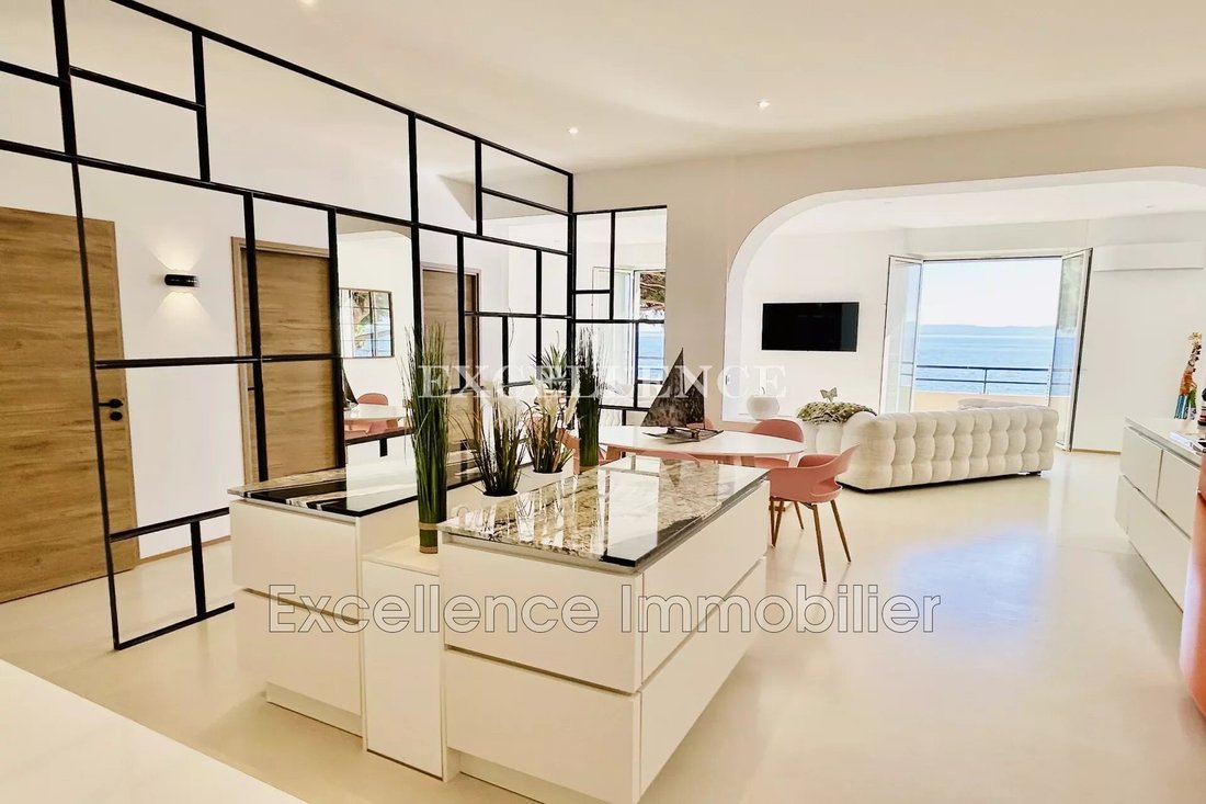 Apartment in Ville-Les Saquedes-Le Bouillonnet, Sainte-Maxime, France 2 - 13899272