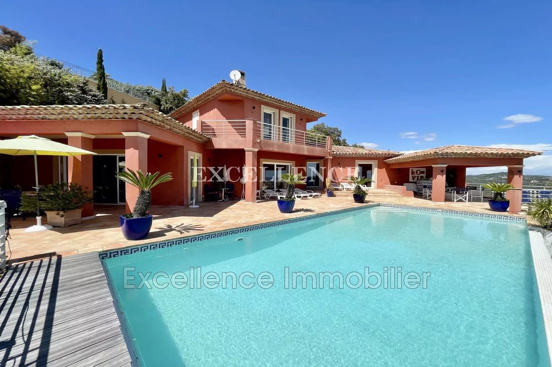 Villa in Ville-Les Saquedes-Le Bouillonnet, Sainte-Maxime, France 2 - 13899284