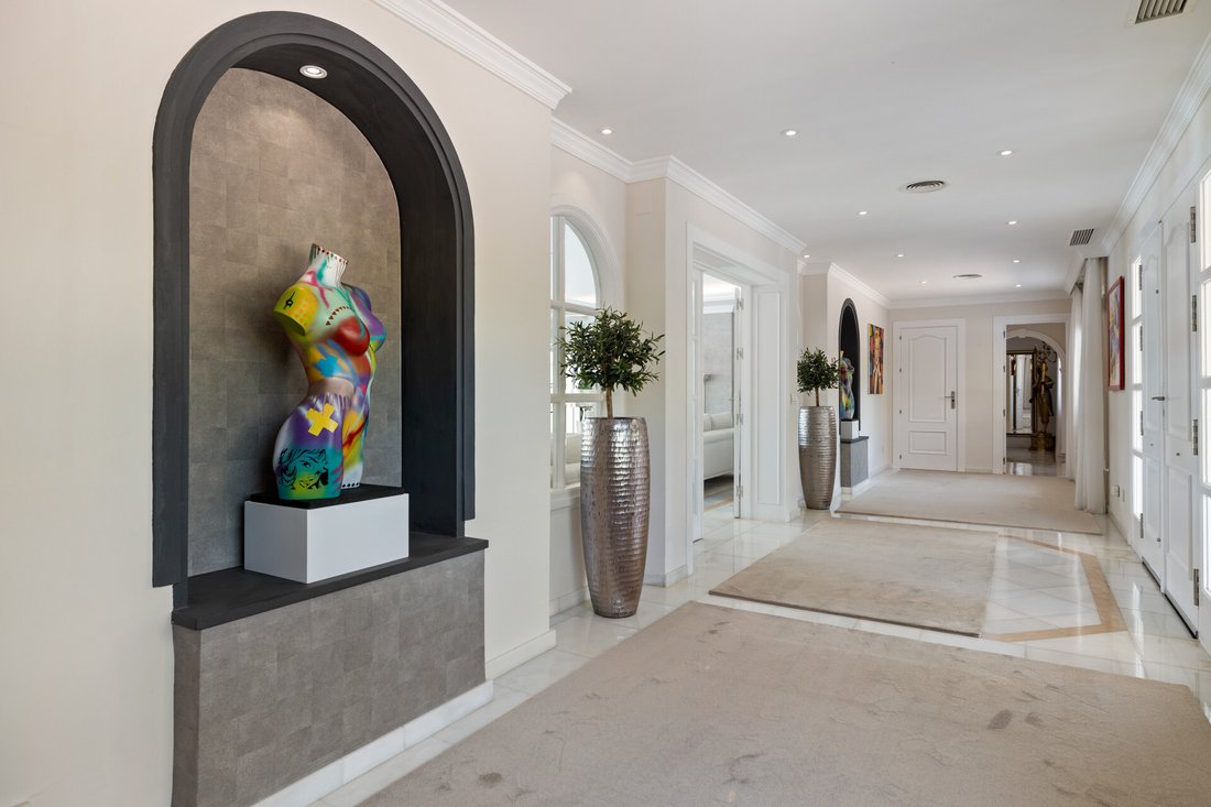 Villa in Nueva Andalucia, Marbella, Spain 5 - 13899678