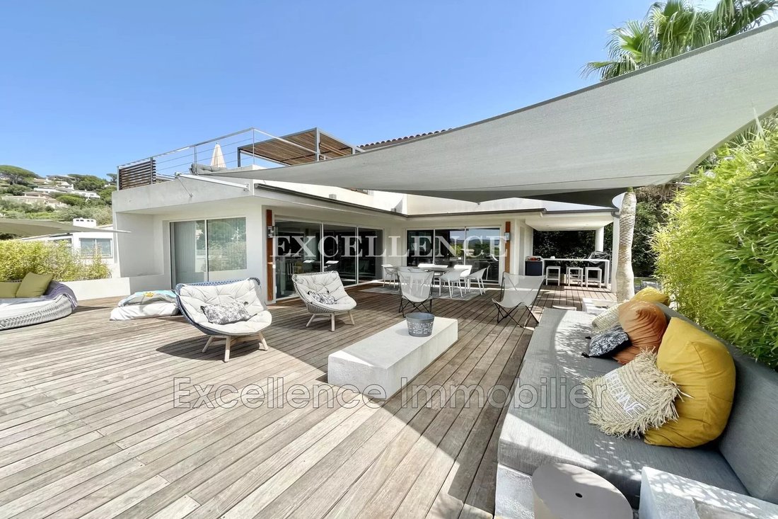 Villa in Ville-Les Saquedes-Le Bouillonnet, Sainte-Maxime, France 3 - 13899258