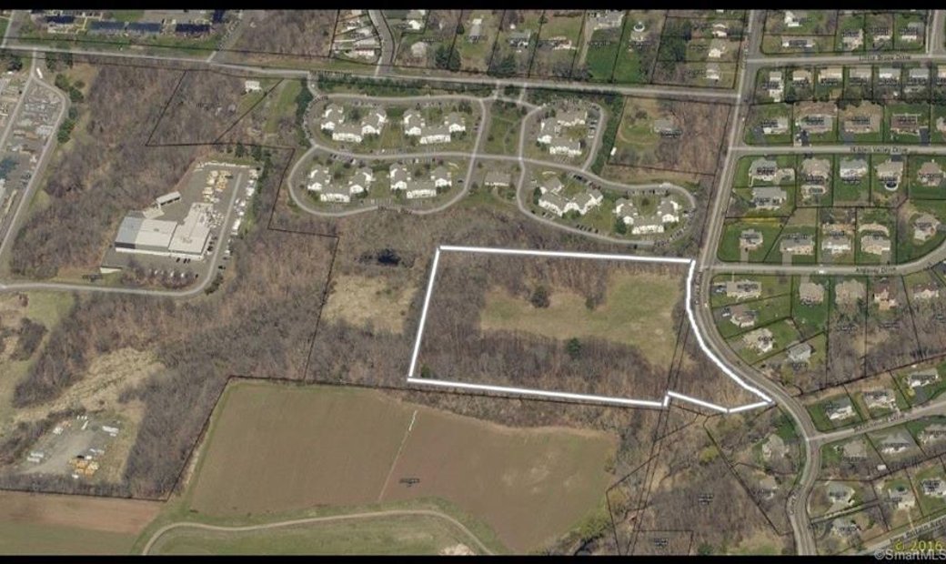 06 Hart Street, Bristol, Ct In Burlington, Connecticut, Vereinigte