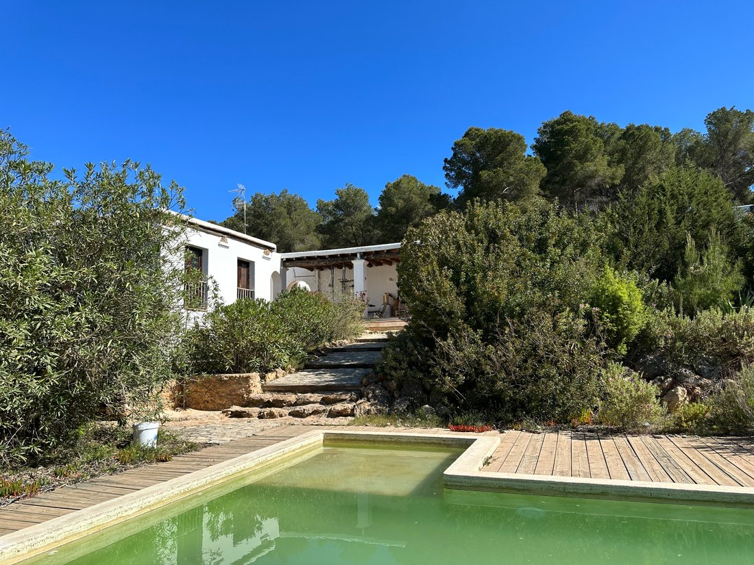 Villa in Es Cubells, Sant Josep de sa Talaia, Balearic Islands 1 - 13909663